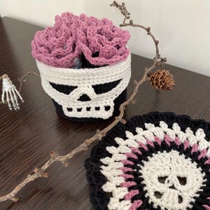 Skull Crochet Pattern: Gothic Basket & Doily (Instant PDF Download)