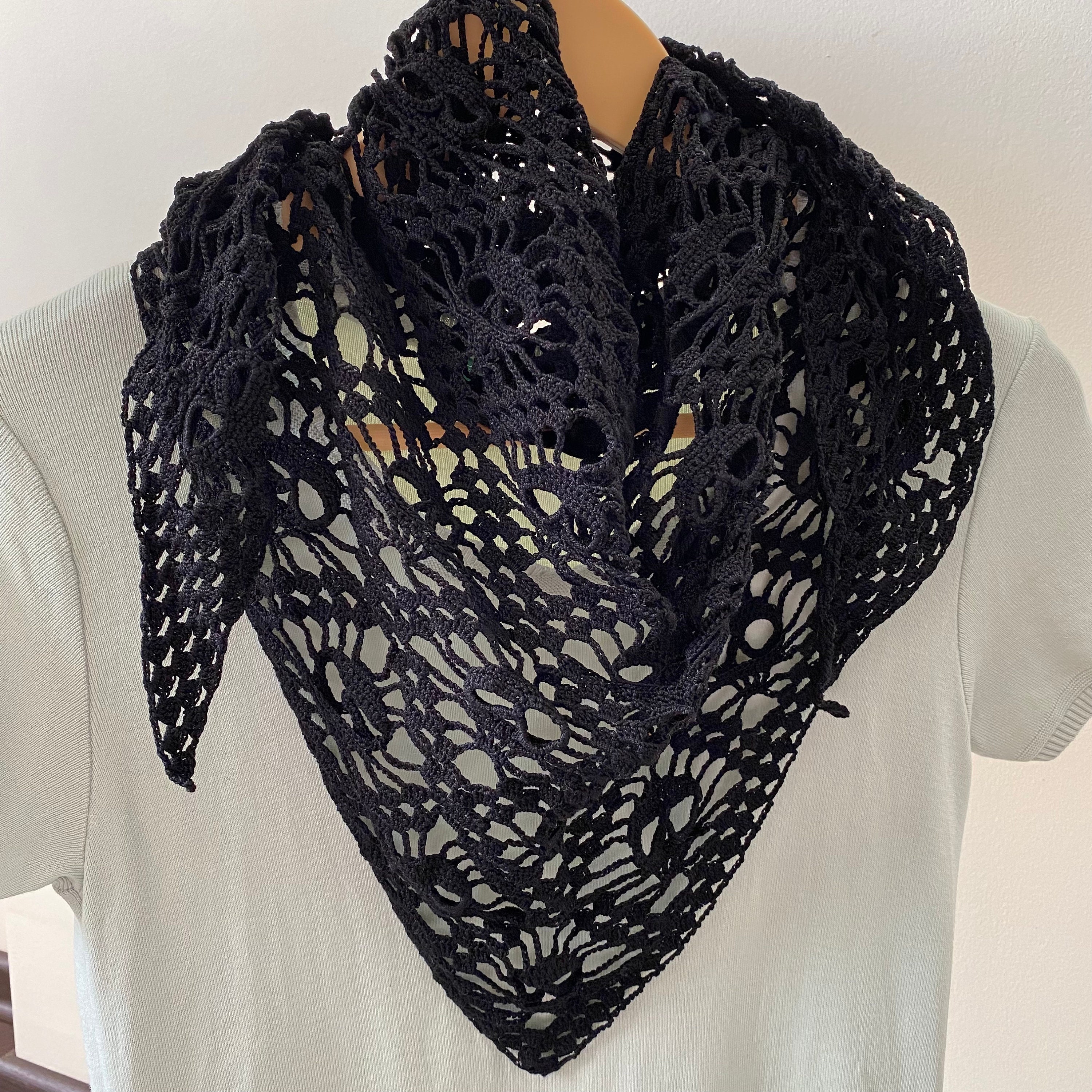 39 Skull Crochet Patterns for Halloween, Gothic Decor, and Creepy-Cute Gifts 11 Crochet Skull Shawl Pattern: Lost Souls Design