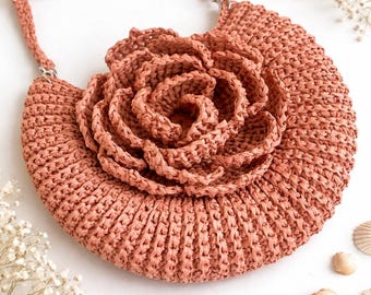Crochet Raffia Bag Pattern, Flower circle purse (PDF Digital Download)