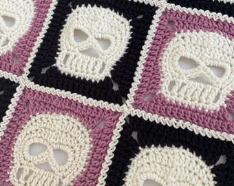 Patrón de manta de crochet con calavera 3D de abuela: Afgana gótica (Descargar PDF)
