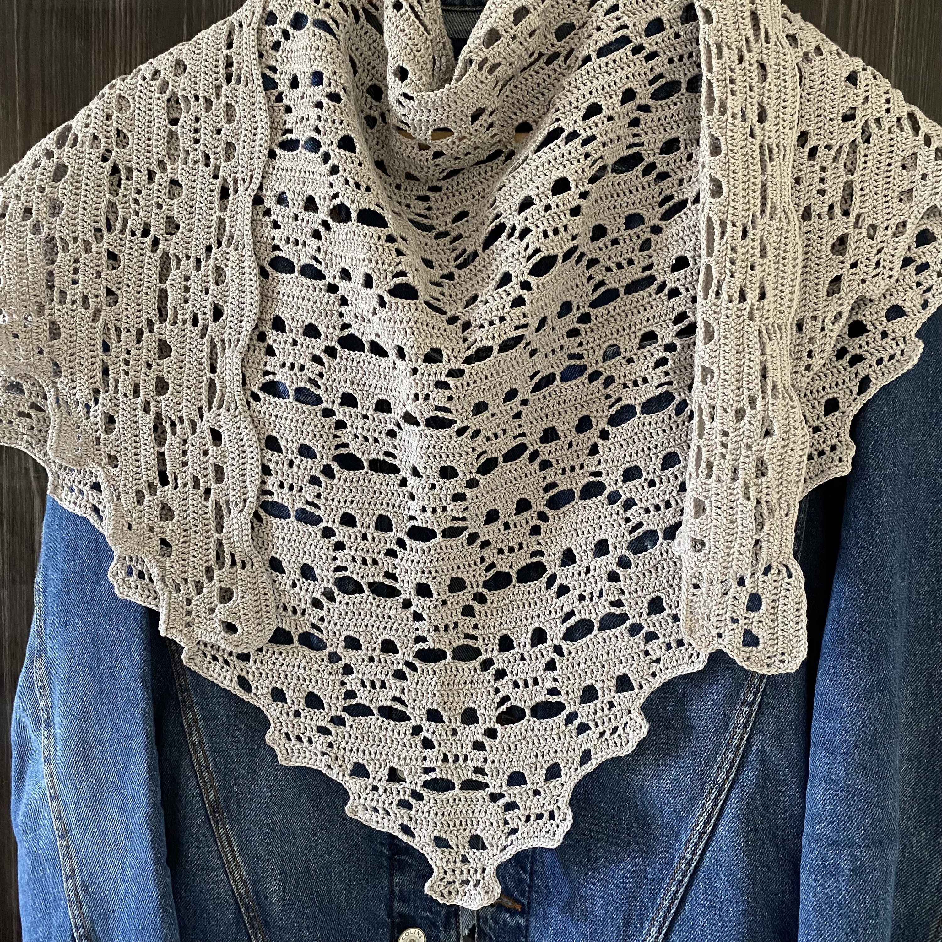 Lost Souls Crochet Shawl Pattern: Skull Design (PDF Pattern) - Etsy