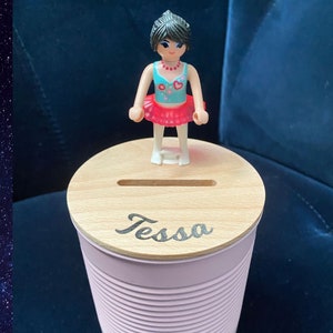 Spardose personalisiert für Kinder oder Erwachsene | Playmobil nach Wahl | Holzdeckel mit ein- oder beidseitiger Gravur
