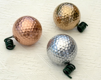 Decoratieve ballen voor kerstbomen, planten, verlichting, allerlei soorten decoraties