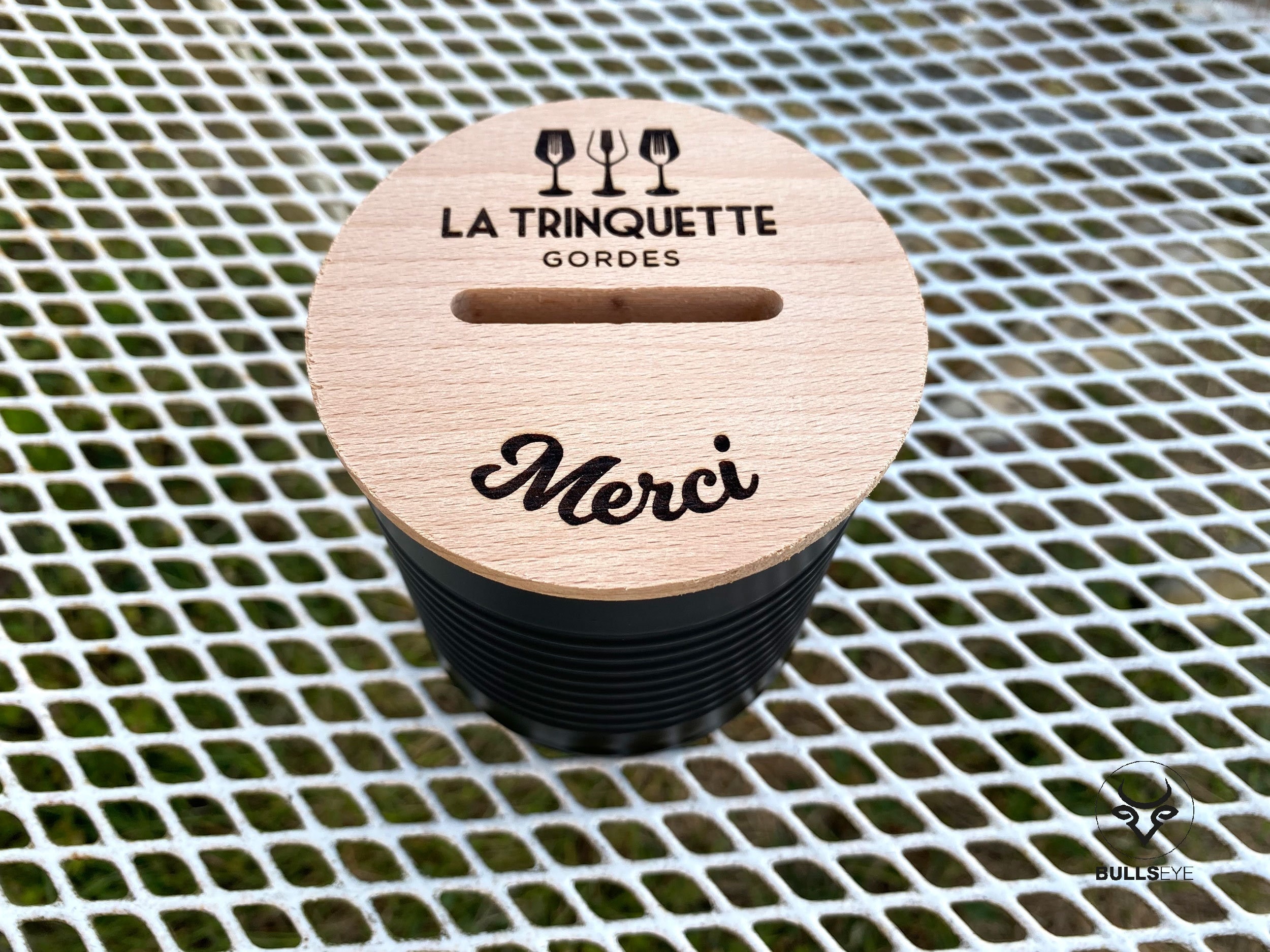 Tip box for café, bar, restaurant, caterer, bakery, cake shop...
