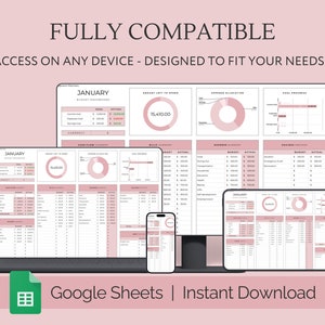 Pu&ograve; includere: Uno screenshot che mostra un modello di foglio di calcolo Google Sheets per un budget di gennaio. Il modello &egrave; visualizzato su un computer, un tablet e un telefono, dimostrando la sua compatibilit&agrave; su tutti i dispositivi. Il foglio di calcolo include sezioni per entrate, spese, flusso di cassa e progresso degli obiettivi, con grafici e diagrammi per visualizzare i dati finanziari. Il testo "Google Sheets | Download immediato" &egrave; visualizzato in basso.