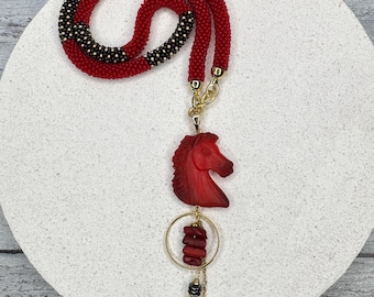 Red beaded Horse Pendan Necklace, Custom Horse Necklace, Horse Gift,horse gift for girl, horse lover gift, Fashion Horse Necklace