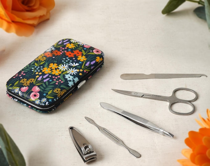 The Flower Market Manicure Set | Handbag Accessory | Beauty | Nail Care