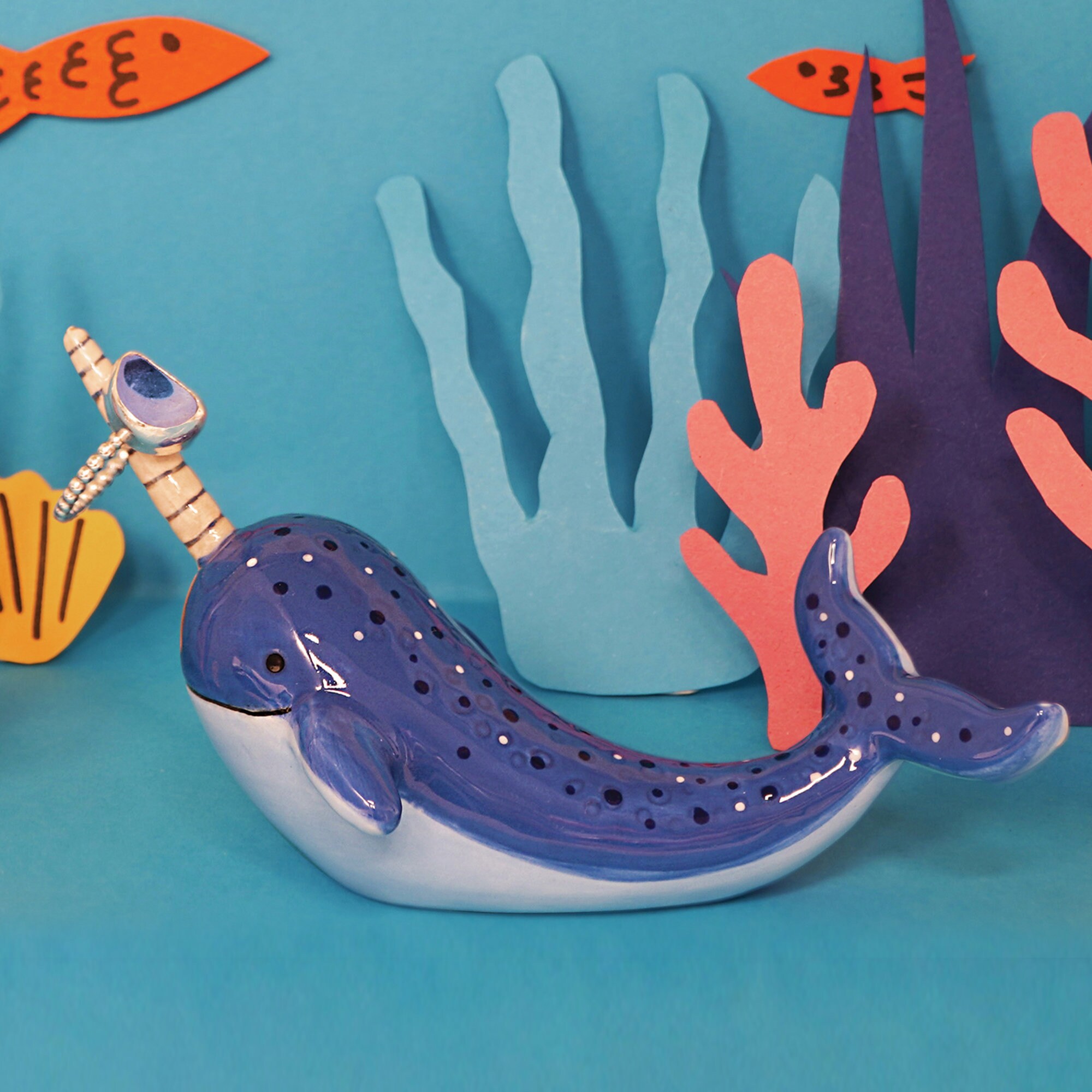 Narwhal ring holder deals