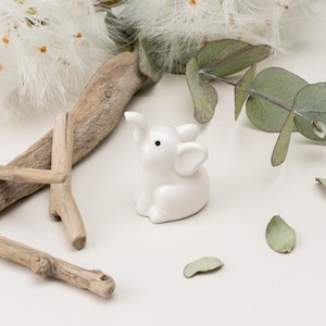 Charm de cerámica con forma de elefante "Envía con amor"