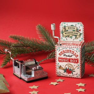 Wind Up Christmas Music Box &#39;Winter Wonderland&#39; | Retro | Gift For Christmas