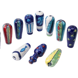 1 Colourful Ceramic Light Pull Handle - Cord Pull for Bathroom Lighting Blinds Curtains Ceilings Fans - 1 Design Selected at Random