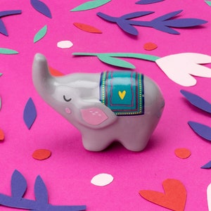 Portafortuna in ceramica con elefante in confezione regalo/buoni auguri/regalo per tutti