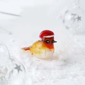 Glass Festive Santa Hat Robin Figurine In Gift Box • Decoration • Ornament • Collectable • Gift For Home • Home Decor • Christmas