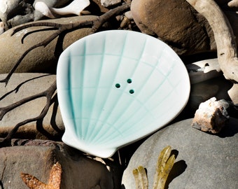 Scallop Soap Dish | Green | Gift Box | Bathroom Accessory | Gift For Home