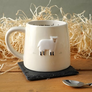 Bramble Farm Sheep Design Stoneware Mug | Gift Boxed | Artisan Coffee & Tea Cup | Rustic Farmhouse Design | Ideal Gift
