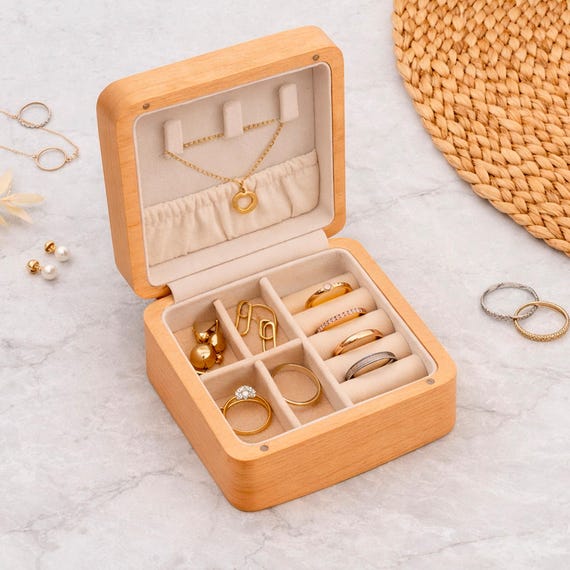 ボタニカルレター「Y」木製ジュエリーボックス • 記念品 • ギフト