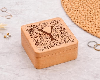 ボタニカルレター「Y」木製ジュエリーボックス • 記念品 • ギフト