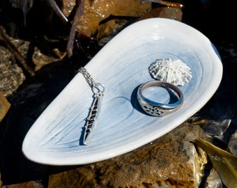 Rock Pool Mussel Trinket Dish | Home Accessory | Jewellery Earrings Rings Organiser | Gift Box | Gift For Home