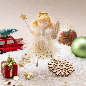 Goudblonde engel hangende decoratie | Kerst Feestelijk Vakantiehuis Accessoire | Goud | Cadeau voor thuis