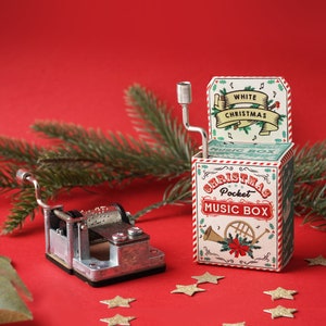 Wind Up Christmas Music Box &#39;White Christmas&#39; | Retro | Gift For Christmas