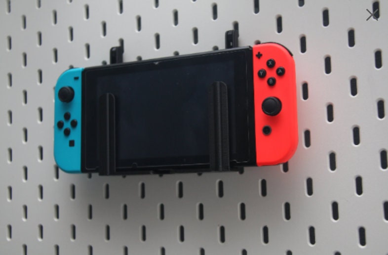 Étui gris foncé Surge pour console Nintendo Switch modèle DELO