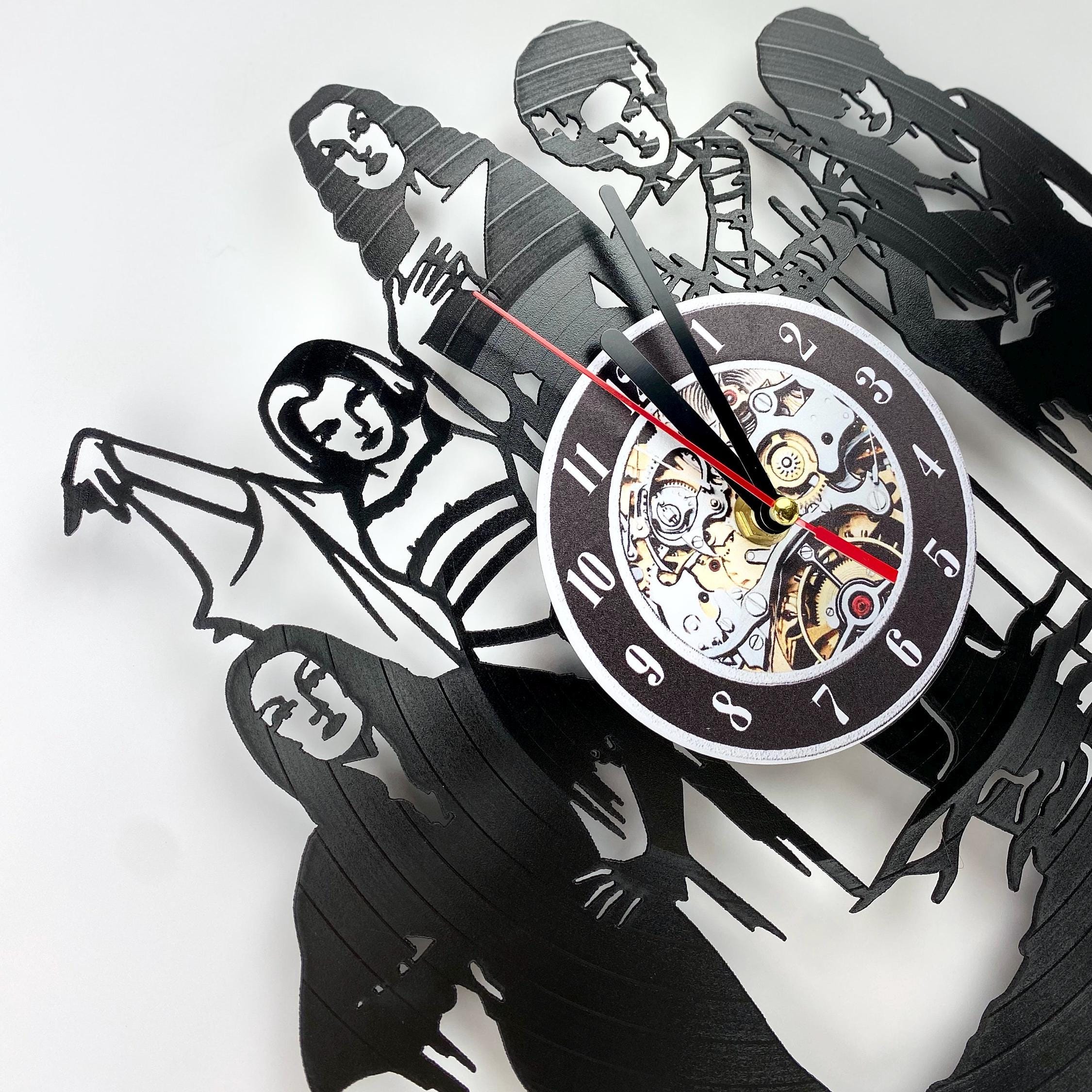 Vinyl Record Clock - Spooky Home Decor & Horror Movie Room Decor ...