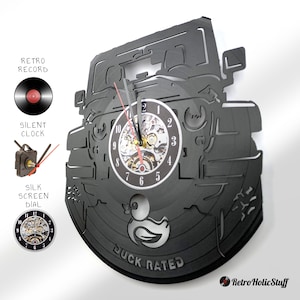 Jeep Vinyl Record Wall Clock – Upcycled Steampunk Wrangler Decor – Unique Man Cave Gift for Car Guys