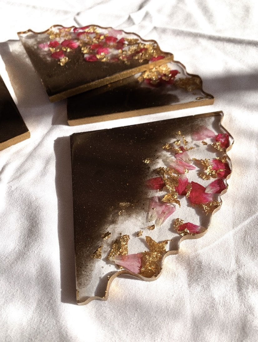 Set de Sous Verre en Résine et Pétales/Créés Main Handmade Porte Bijoux Porte-Bougie Resin Coasters 
