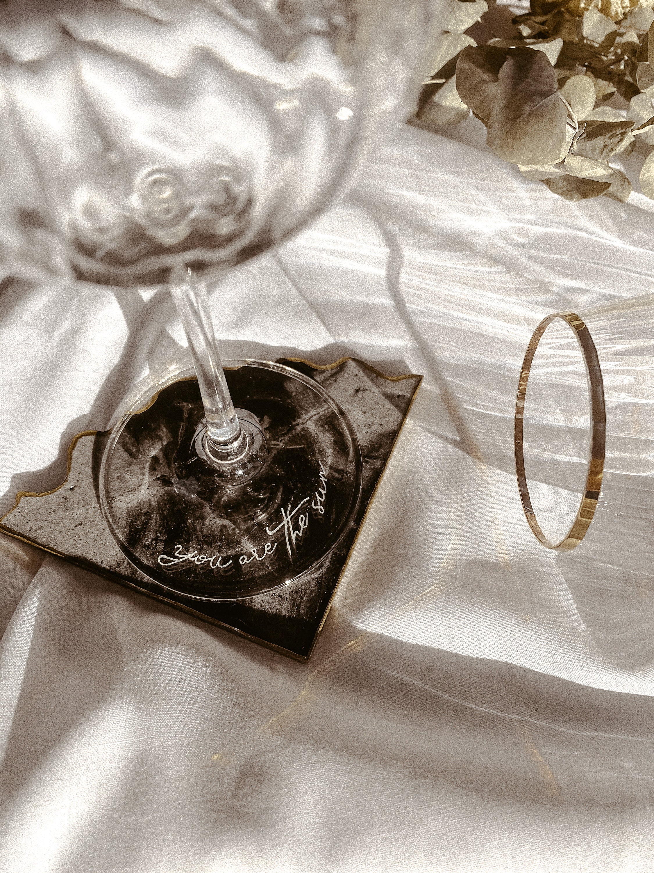 You Are The Sun // Verre à Vin Gravé La Main Unique