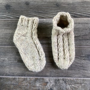 Women&#39;s Hand Knit Chunky Cable Slippers with Grippers  --  Fieldstone Color