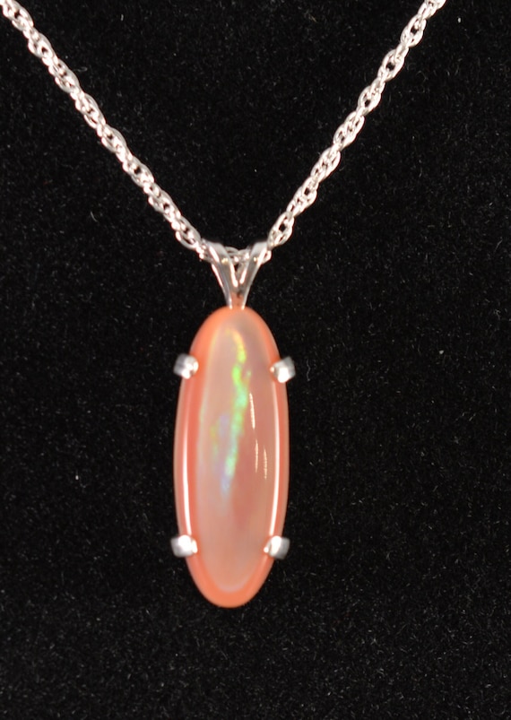 Pink Shell and Silver Pendant