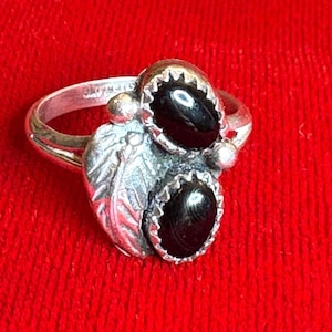 Black Onyx Ladies Ring