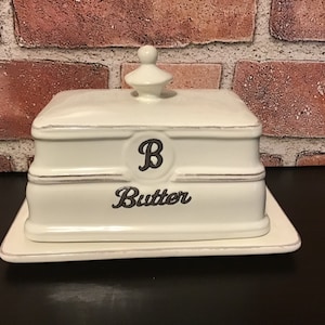 Butter Dish with Cover Signature Housewares Word Collection