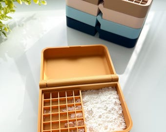 Recipiente compacto de almidón de maíz con cierre