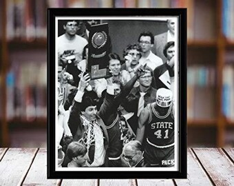 jim valvano autograph