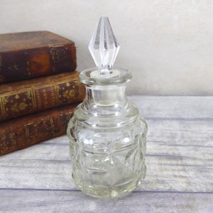 Vintage Perfume Bottle of Pressed Glass with Stopper / Miniature Perfume Scent Glass Holder