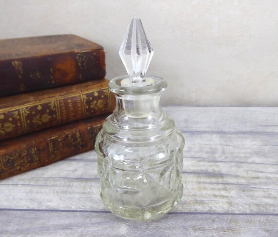 Vintage Perfume Bottle of Pressed Glass with Stopper / Miniature Perfume Scent Glass Holder