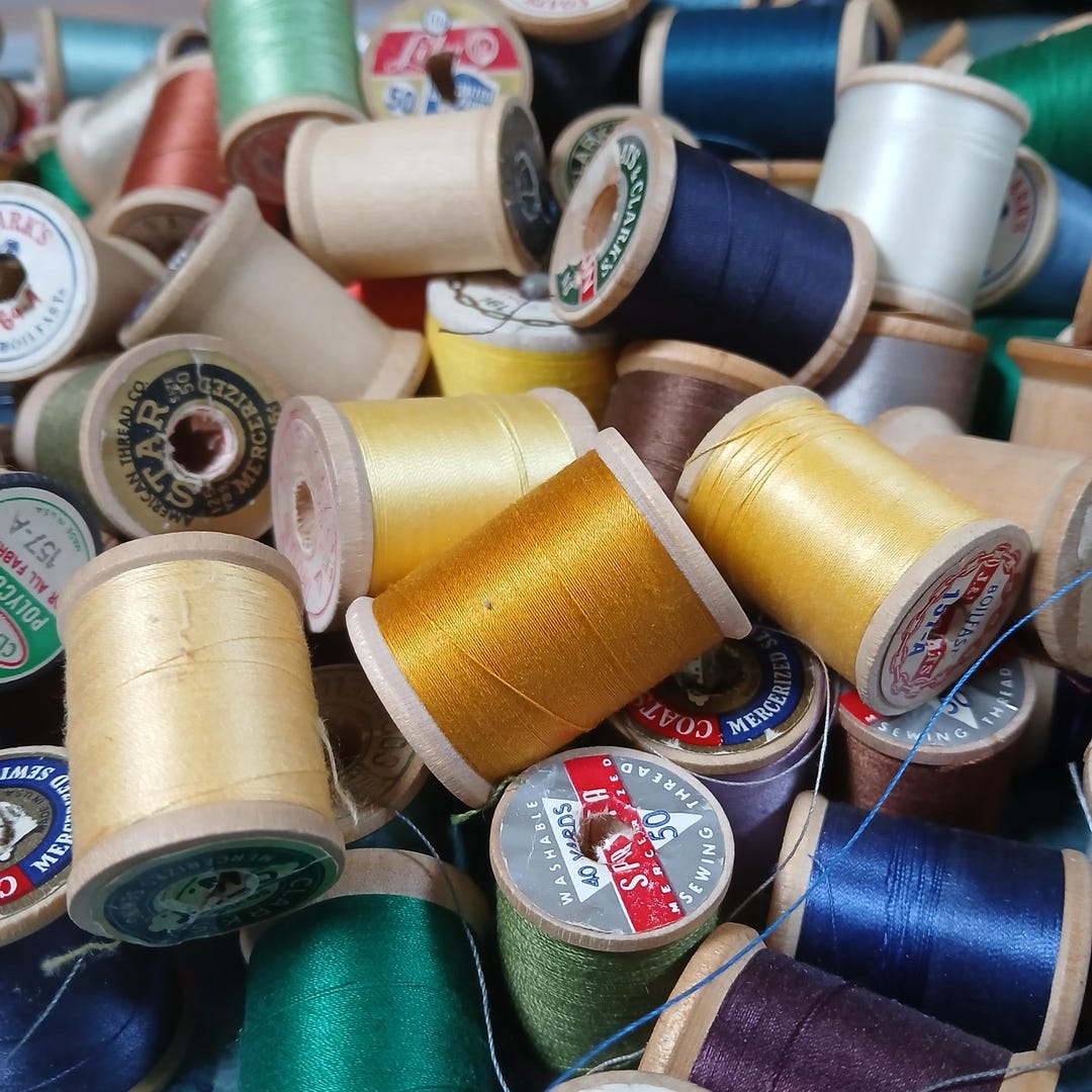 Lot of 12 Vintage Wooden Thread Spools - Etsy