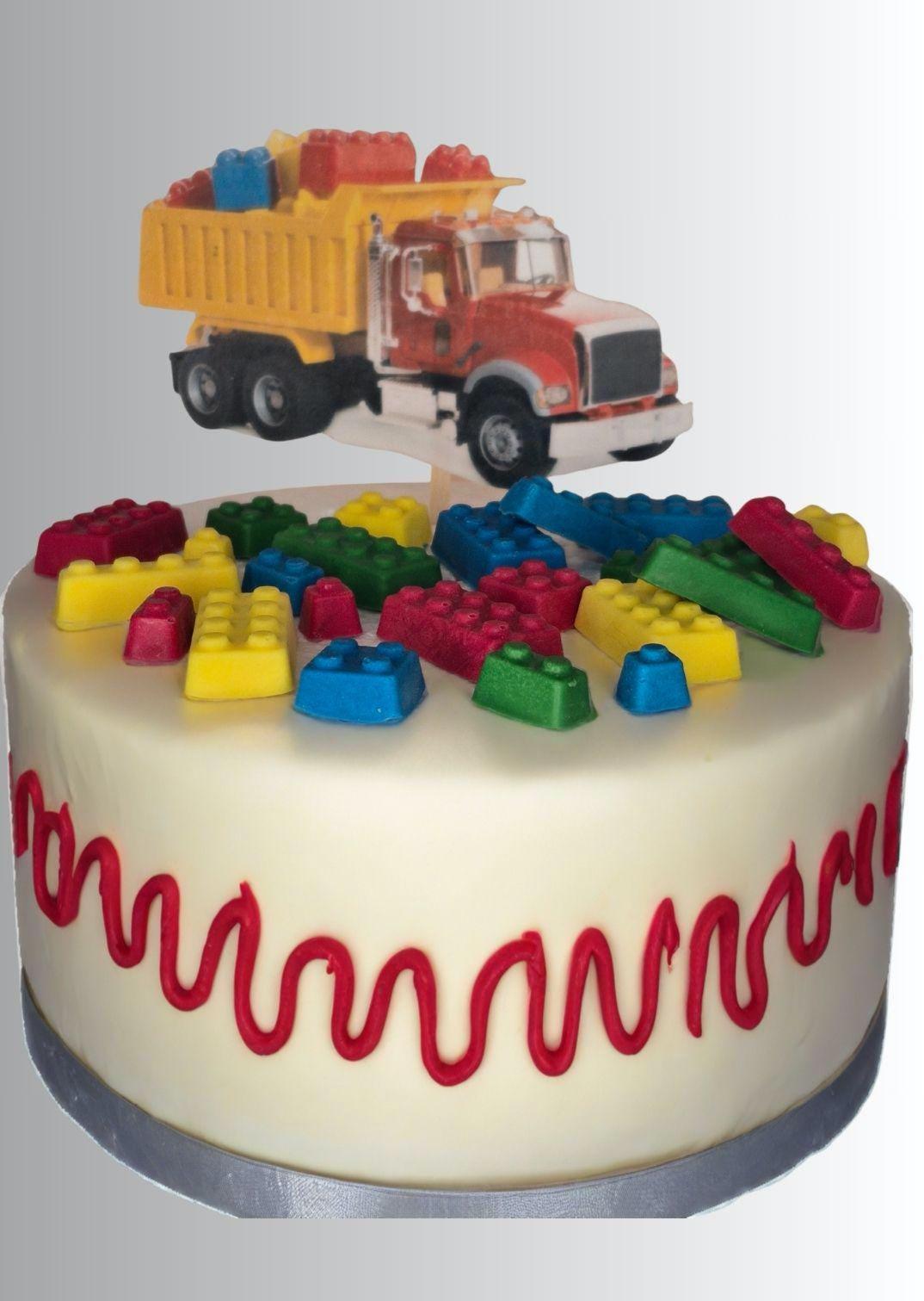 Building block cake