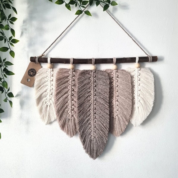 Macrame 5 feather Hanging, Macrame leaves, Macrame wall hanging, Boho macrame, Boho hanging, Scandi hanging