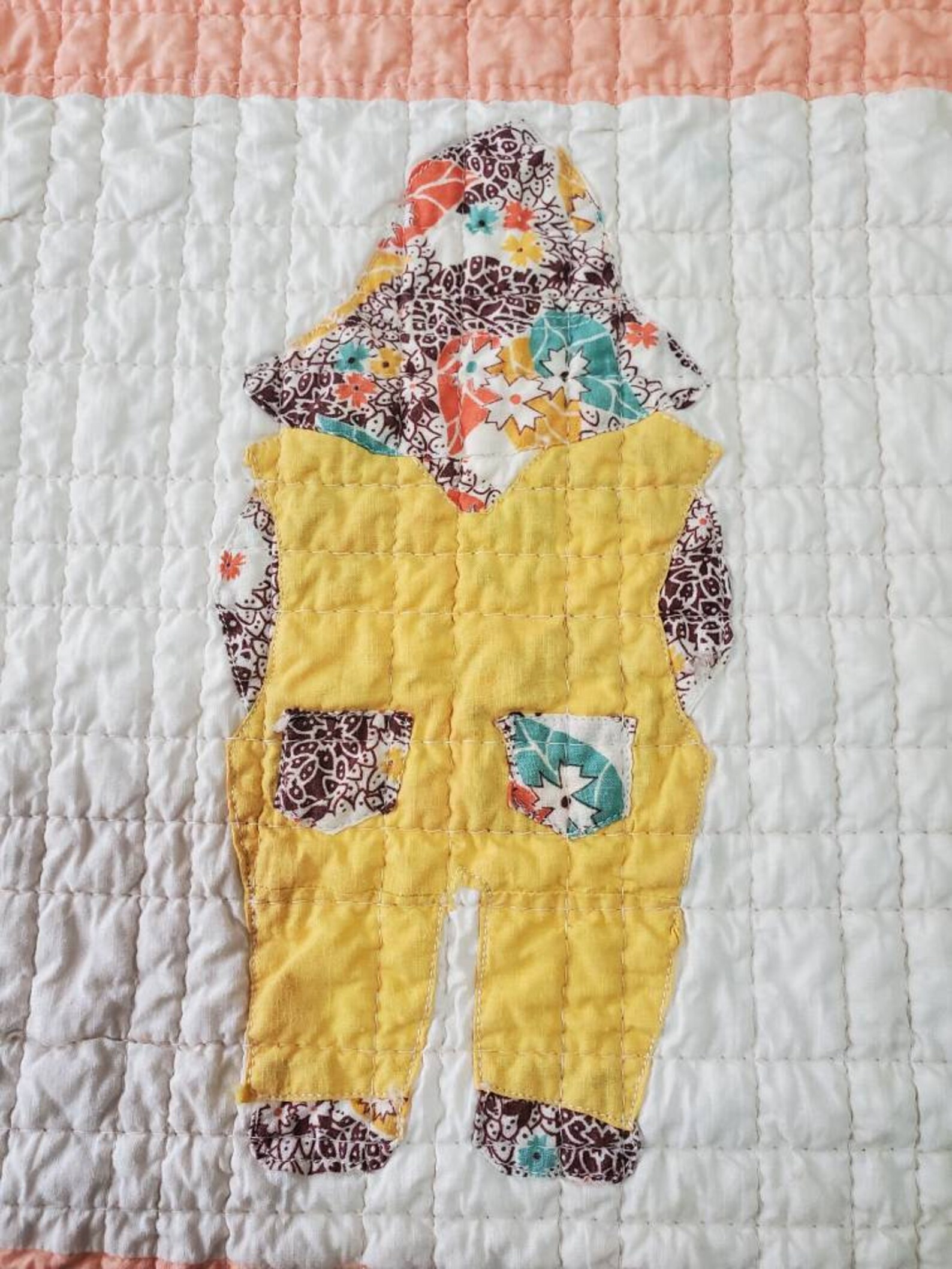 Vintage Sam and Sue quilt. Etsy