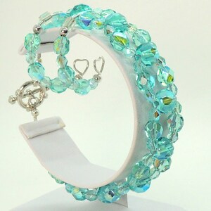 Aurora Borealis Turquoise Blue Bracelet and Earrings