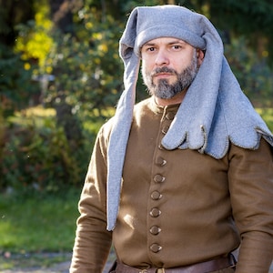 Medieval woolen chaperone, 13th - 15th century chaperon hood, historical hood, medieval chaperone for men, woolen hood,