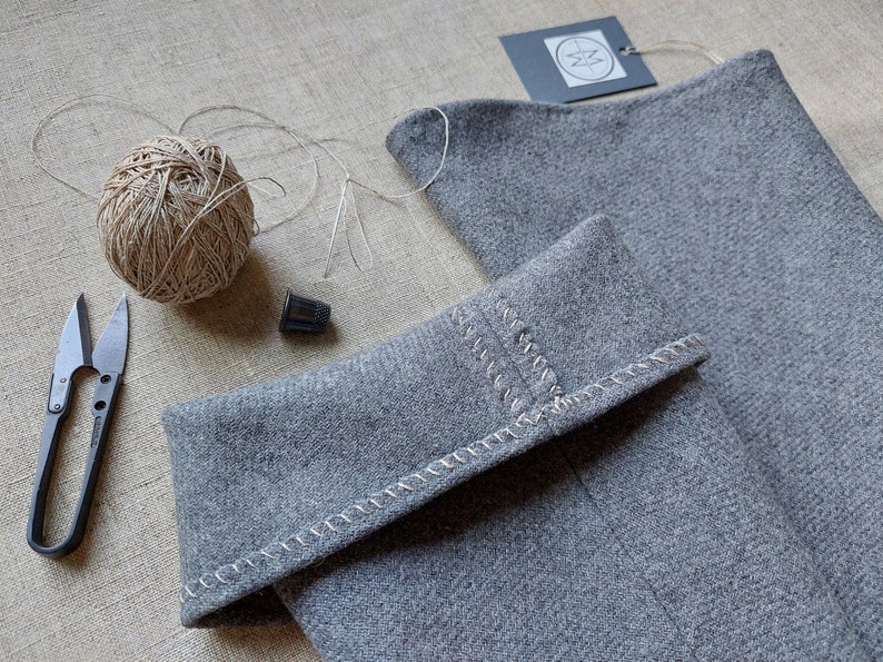 Medieval hose or chausses Men's woolen short hose 13th  image 5