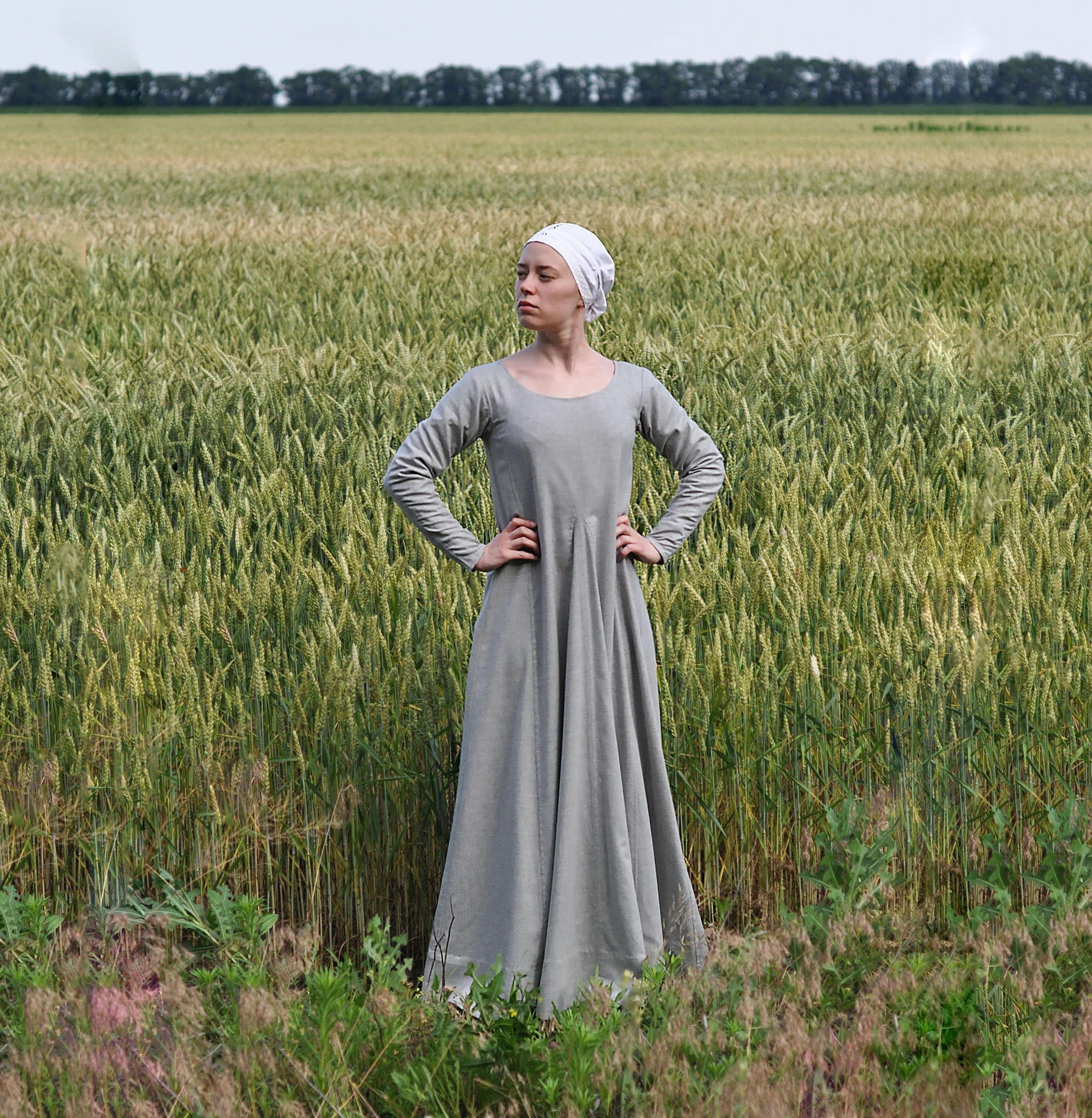 Medieval women's cotehardie, middle ages dress 13th - 15th century, woolen dress, medieval gown, medieval ladies dress, simple cotte kirtle