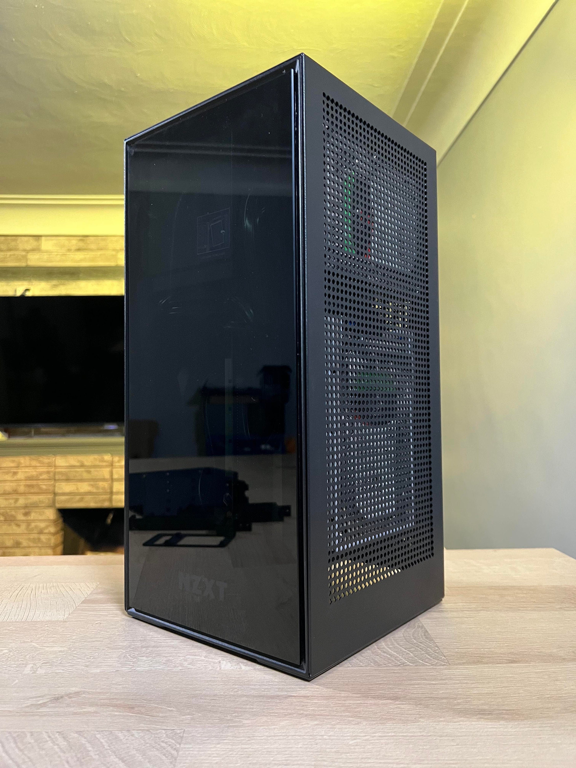 NZXT H1 V1 NAS Kit - Etsy NZXT H1 V1 NAS Kit - Etsy