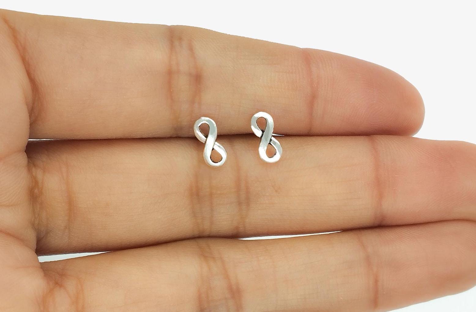 Eleganti Orecchini da donna a forma di simbolo dell'infinito, orecchini a perno in argento sterling 925 con zirconi, orecchino per ragazze, Regalo di Natale o di compleanno (due modi da indossare