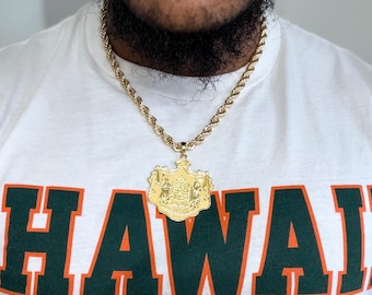 14k Gold Hawaiian Coat of Arms XL Pendant with (7mm x 20in) Chain