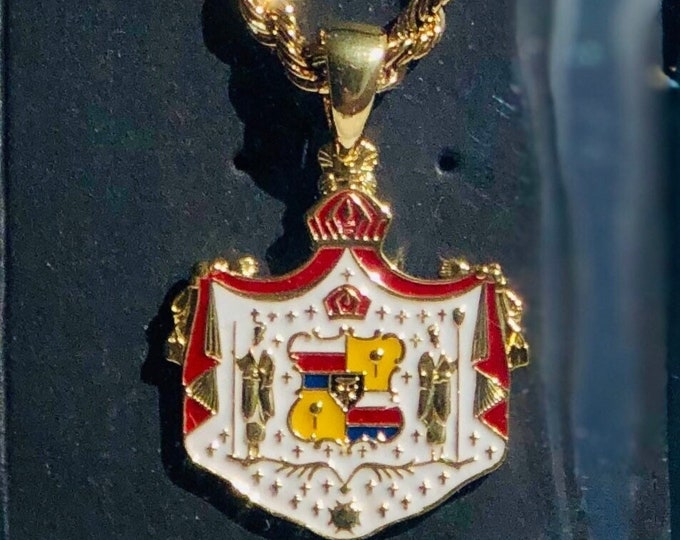 Hawaiian Coat of Arms 14k Gold Enamel Pendant w/ 6mm Thick Chain