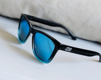 Maui Trendz “SKY BLUE” ROUND Polarized Sunglasses